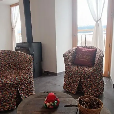 Realview - 3 샬레 *